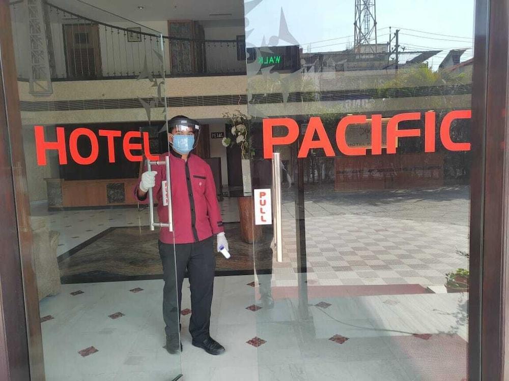 Hotel Pacific Dehradun Zewnętrze zdjęcie