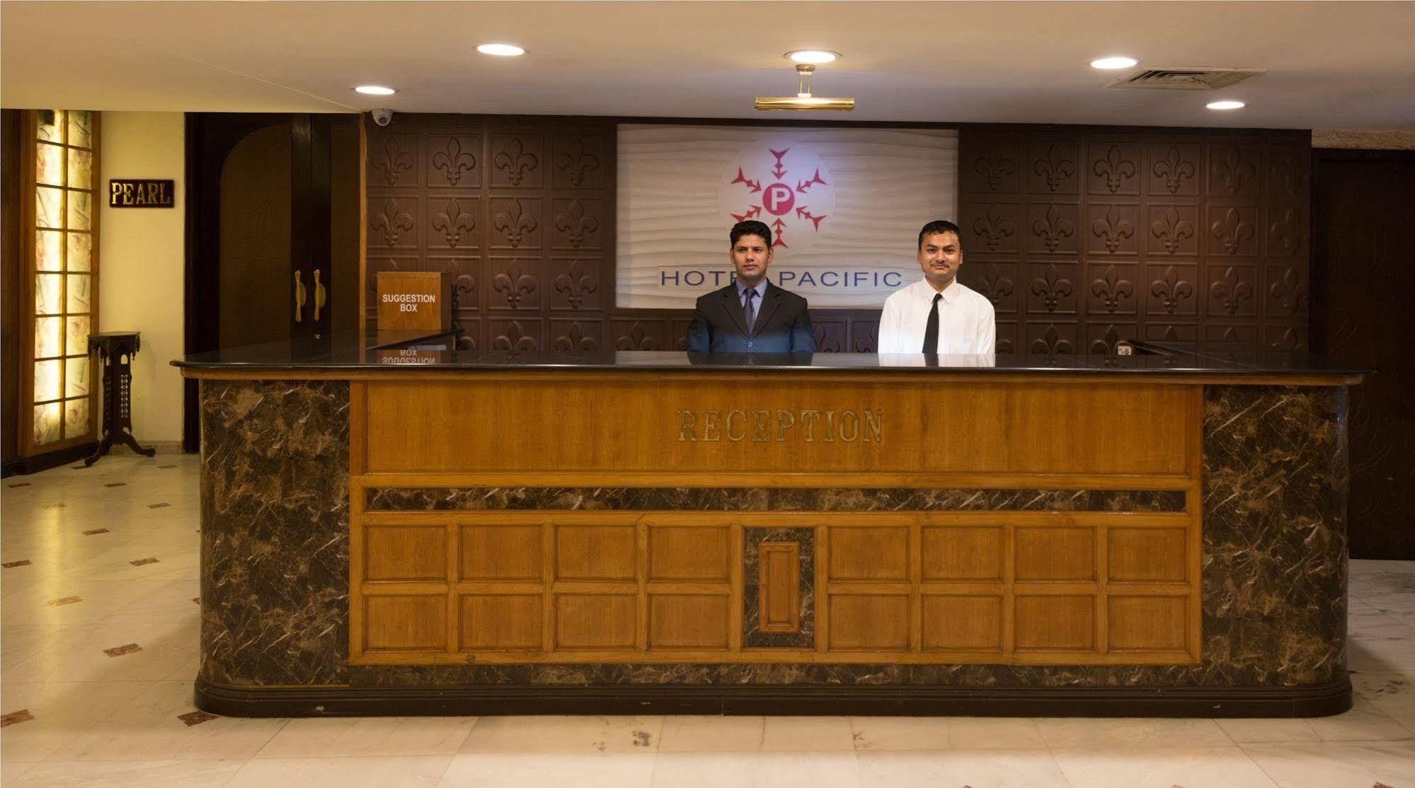 Hotel Pacific Dehradun Zewnętrze zdjęcie